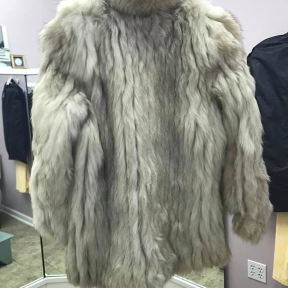 White Fur Coat - Picture 3 of 4